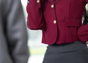 语画界 – 看着绯月樱cherry的美图，忍不住想“我也想成为她么么哒的女友呀”，资源在我脑海中嗞嗞作响。