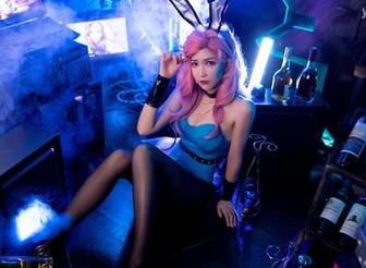 阮邑Fairy的真爱版写真集，一个下载就收获不一样的‘异类’体验！