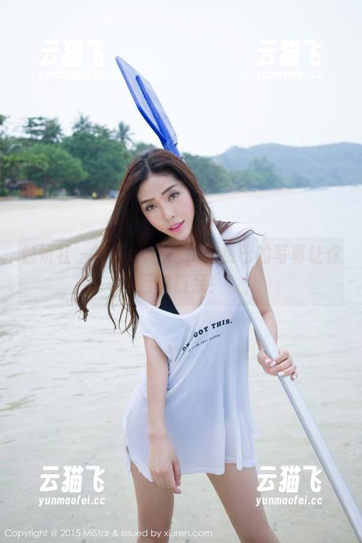 魅妍社 - 皮裤vs丝袜，小热巴的写真让你目瞪口呆！