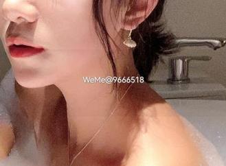 微密圈 – 讲真，鹿瑶的眼镜真好看，这福利原图值了！