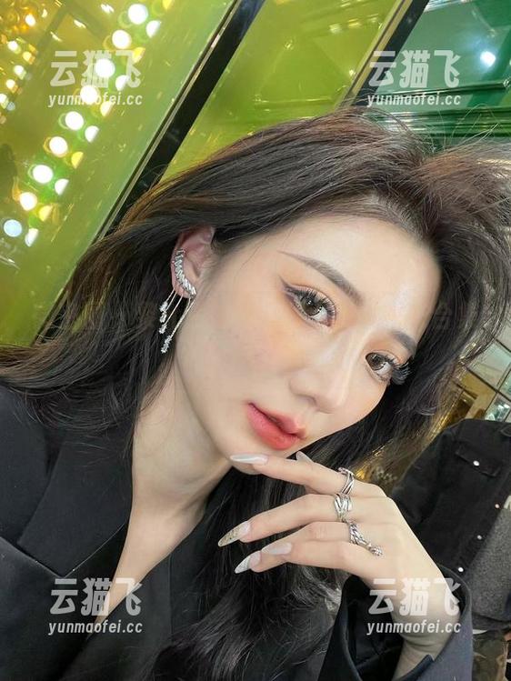 微密圈 - 黎允熙的第几件女友风衬衣合集，这个问题很复杂