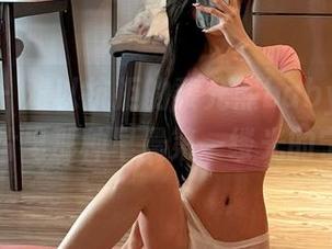 微密圈 – 难以抗拒的黎允熙baby花嫁全集，照片里那种早晨第一缕光的宁静……